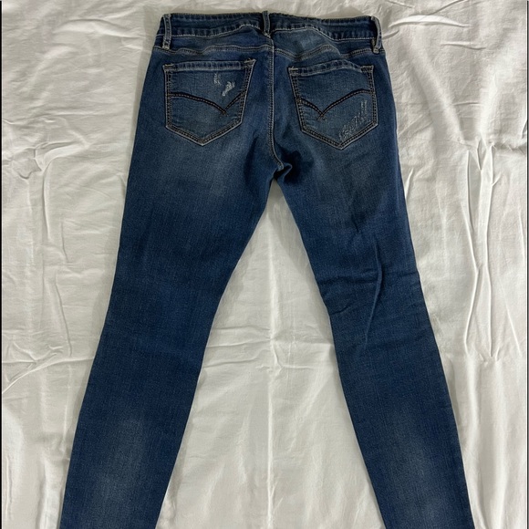 Bullhead jeans. Pacsun. Skinny. Size 7. Lightly used. - Picture 2 of 5